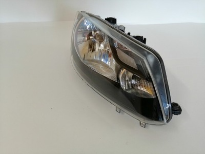 Vw caddy 2k5 лампа перед права фото №1