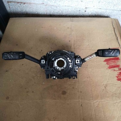 Перемикач комбінований важіль volkswagen оригінальний номер 5q0953507gd фото №1