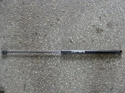 Амортизатор привід кришки range rover evoque фото №1