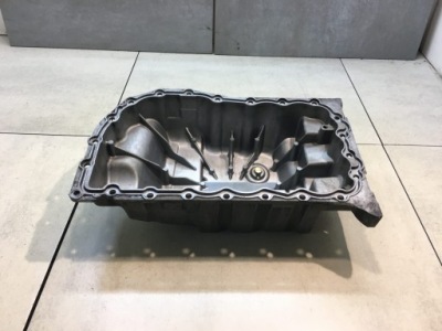 Поддон масляная scenic 1 1.9 dci 8200105022 фото №1