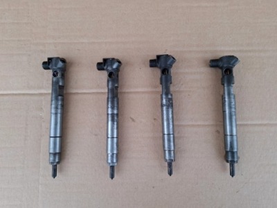 Инжектор 2.2 cdi embr00002d mercedes sprinter 906 w212 w204 w221 vito фото №1