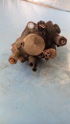 Насос впрыскная mazda 5 06r 2.0d van фото №1