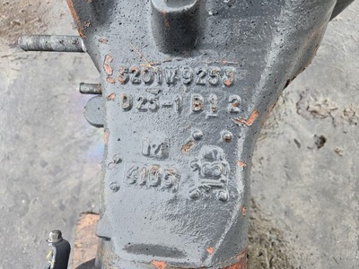 Корпус міст балка мосту renault magnum premium dxi gama t range ms17x 16 гвинт фото №1