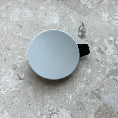 Tesla model y 2020- заглушка фаркоп бампер перед 1493746-00-a фото №1