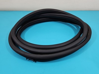 Прокладка двері задня права mercedes ml w164 фото №1