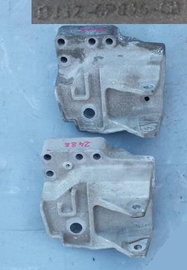 Кронштейн двигателя range rover evoque bj32-6p096-cb фото №1