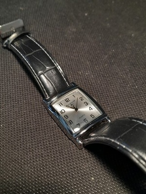 Zegarek na pasku Magnum 1930