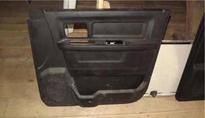 Обшивка дверь передние правое dodge ram 09-13 фото №1