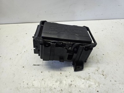 Opel insignia b lift коробка корпус запобіжників bsi 39200663 f34 lsq фото №1