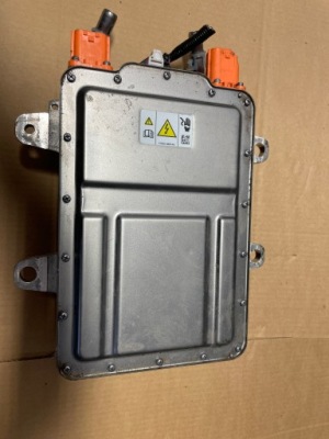 Ford kuga mk3 модуль заряджання інвертор lx68-10c785-ag фото №1