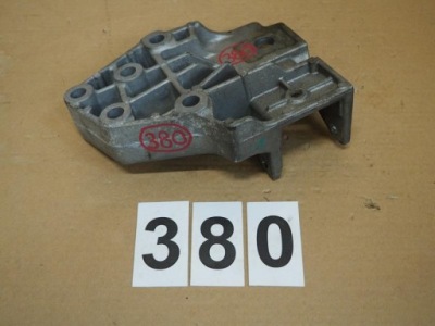 Кронштейн подушка кронштейн двигателя range rover evoque фото №1