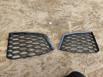 Audi rs5 8w6 решітка ліва права бампера перед фото №1
