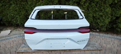 Кришка багажника задній багажника byd ущільнювач u оригінал фара задній задня фото №1