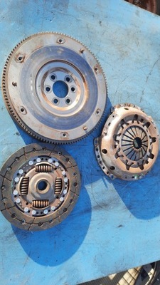 Сцепление luk skoda fabia i 1.4b фото №1