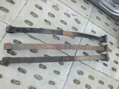 Mb sprinter w906 vw crafter ресора щітка задні задній ресори фото №1