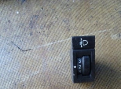 Peugeot 607 lift переключатель wyłącznia света фото №1