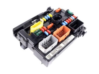 Модуль коробка предохранителей bsm c2 c3 ii c3 pluriel ds3 peugeot 1007 207 фото №1