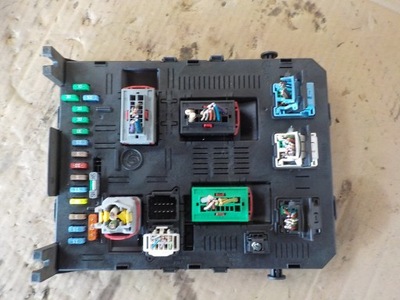 Peugeot 307 2.0hdi модуль bsi 216760315b фото №1