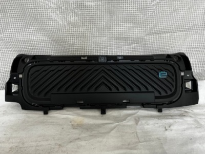 Citroen berlingo електрик e-berlingo решітка радіатора фото №1