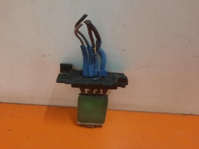 Fiat ducato iii 3 06-11 резистор вентилятор f1ae0481d фото №1