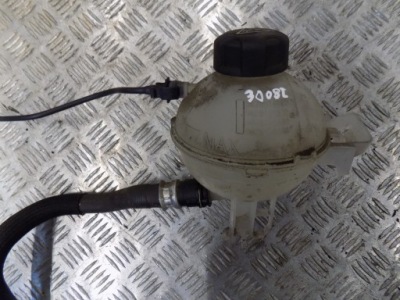 Peugeot 3008 i бачок расширительный фото №1