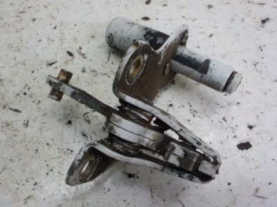 Mercedes w124 замок капот фото №1