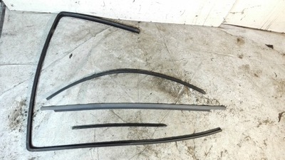 Уплотнители дверь задняя комплект opel zafira a правое фото №1