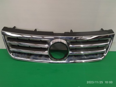 Решётка радиатора решётка радиатора vw touareg 7l6853651a фото №1