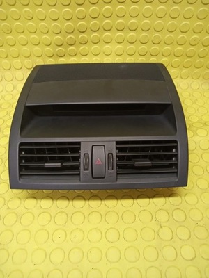 Mazda 6 панель решётки обдув кондиционера фото №1