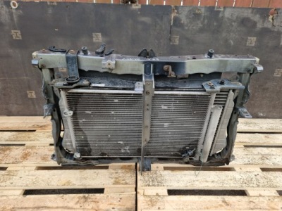 Toyota avensis t27 pas передний радиатор 2,0 d4d фото №1