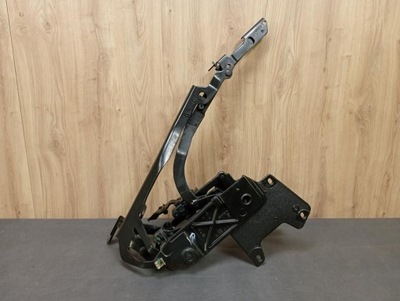 Mercedes slk r171 петля правый крыша фото №1