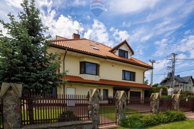Dom, Łomża (gm.), 320 m²