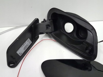 Кришка заливної пального audi a1 ii 82a gb 18-20 фото №1