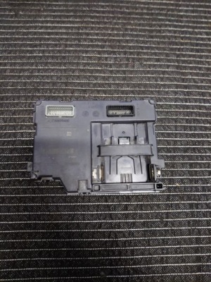 Считыватель карта разъём модуль замок зажигания renault clio iv captur 285900636r фото №1