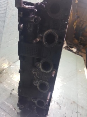 Головка 1.6ehdi peugeot 3008 9655911480 фото №1