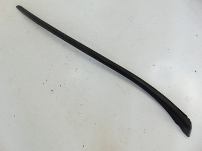 Ліва молдинг скло лобове citroen ds4 фото №1