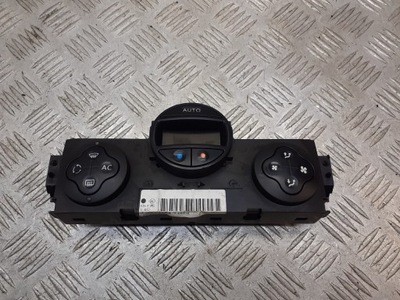 Панель керування обдув megane ii 8200312940 фото №1