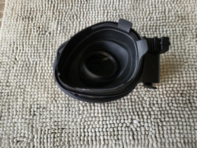 Bmw 1 f20 f21 заливна горловина пального кришка захист оригінал фото №1