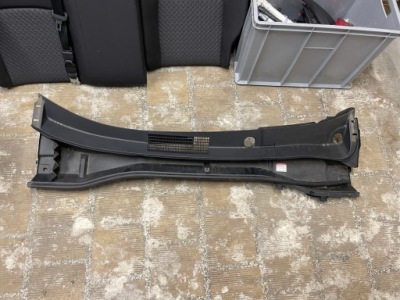 Жабо toyota chr c-hr оригинал 55783f4010 фото №1