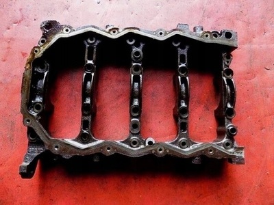 Chrysler pt cruiser 2.4 основание блок вала фото №1