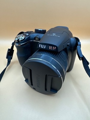 Aparat FujiFilm FINEPIX S 4000