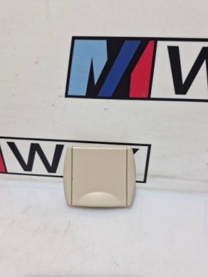 Bmw f10 f11 заглушка потолочный 9169774 фото №1