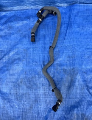 Шланг води renault austral 1.2 e-tech 215151552r автоматична коробка передач фото №1