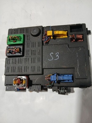 Коробка модуль bsi citroen berlingo peugeot partner 9642409880 фото №1