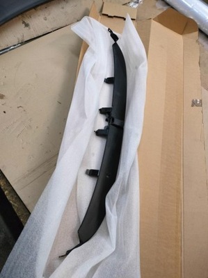 Opel astra vi l молдинг накладка крышки багажника оригинал фото №1