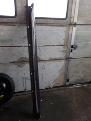 Subaru legacy awd 2.0d молдинг поріг ліва фото №1