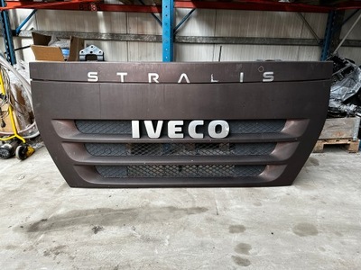 Капот решітка радіатора решітка радіатора iveco stralis 504181287 фото №1