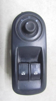 Trafic vivaro ii переключатель окон левый 01-14 фото №1