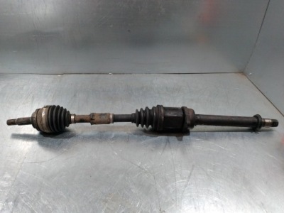 Приводной вал правая перед toyota avensis ii t25 2.0 d4d фото №1