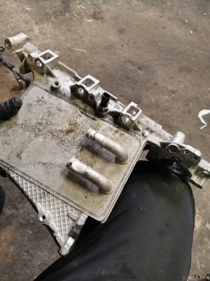 Audi a3 8v колектор всмоктуючий 04l129766a фото №1